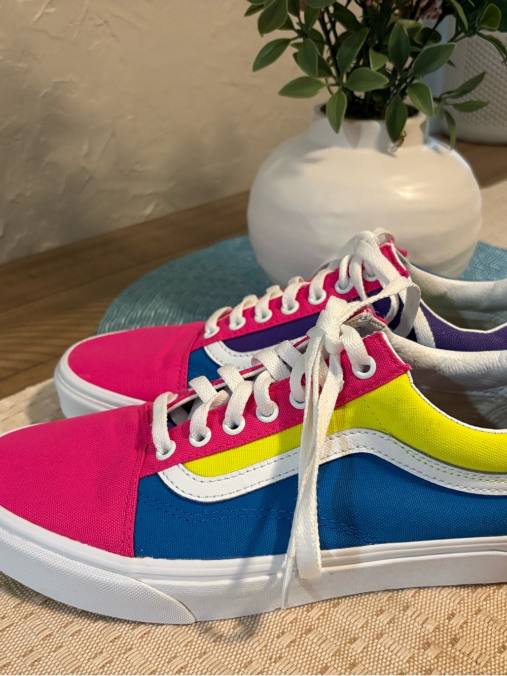 VANS Canvas Sneakers in Pink, Blue & Yellow Women’s size 11 Men’s size 9.5
